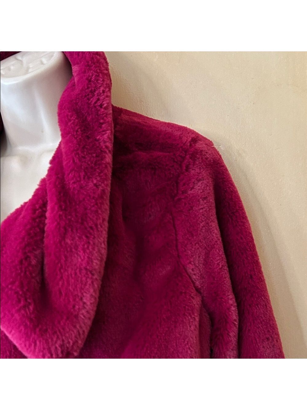 Candie's Rich Raspberry Teddy Jacket size M - Picture 5 of 10